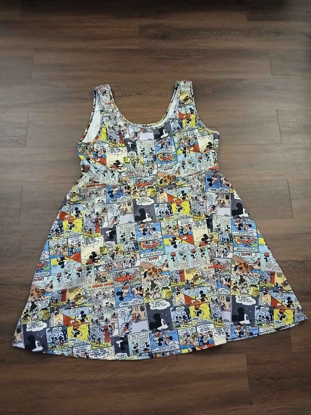 Disney Torrid Mickey Minnie Dress Size 3 (3X) Comic Cartoon Strips